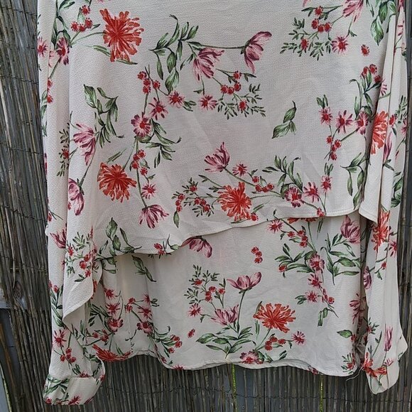 Ces Femme Blouse Cream Floral - No Size Tag - See Measurements - Picture 13 of 14